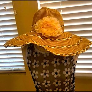 Beautiful Beige Oversized Floral Sun Hat